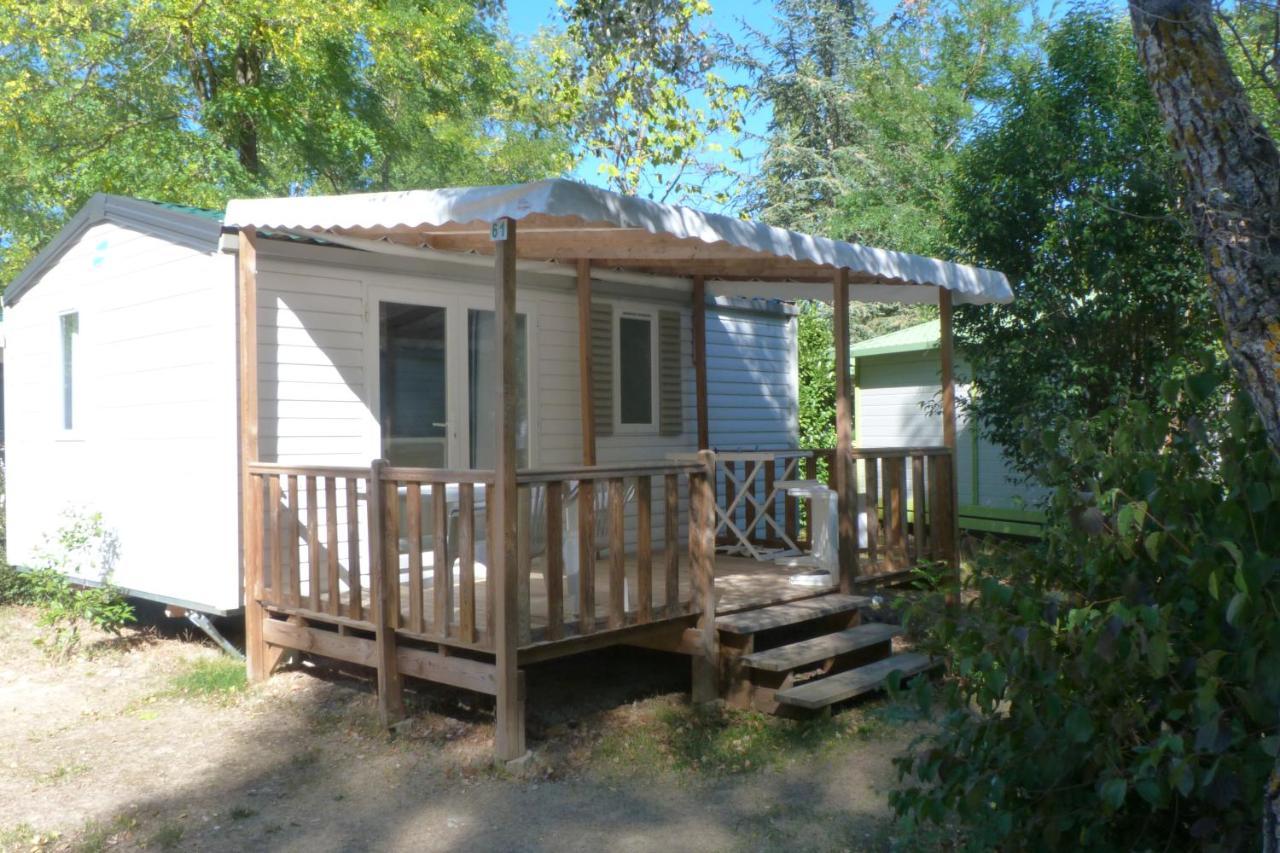Camping L'Eau Vive Hotel Dauphin Kültér fotó